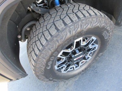 2025 GMC Sierra 2500 HD AT4X