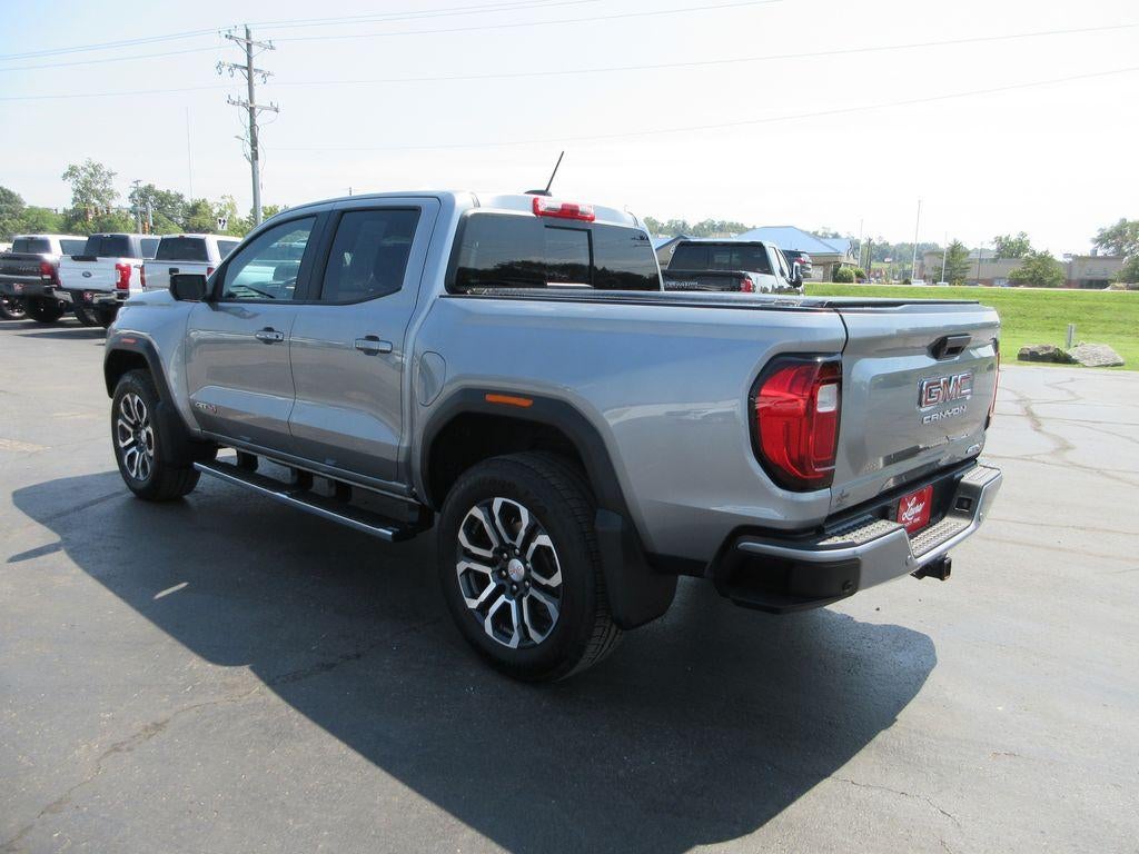 2023 GMC Canyon 4WD AT4