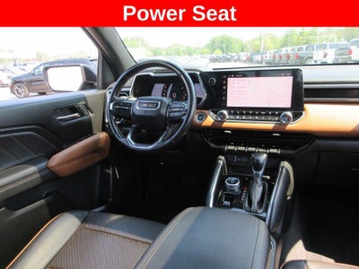 2023 GMC Canyon 4WD AT4