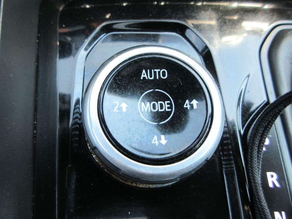 2023 GMC Canyon 4WD AT4