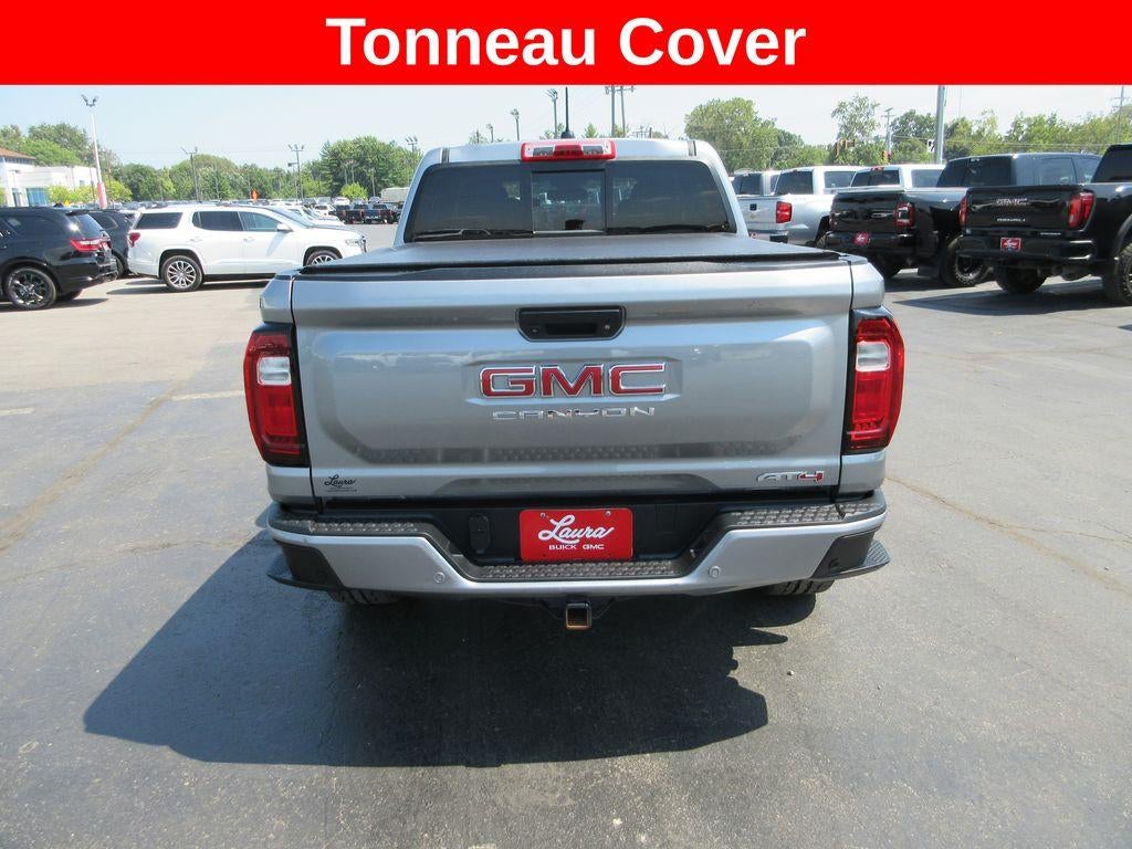 2023 GMC Canyon 4WD AT4
