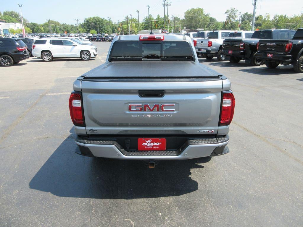 2023 GMC Canyon 4WD AT4