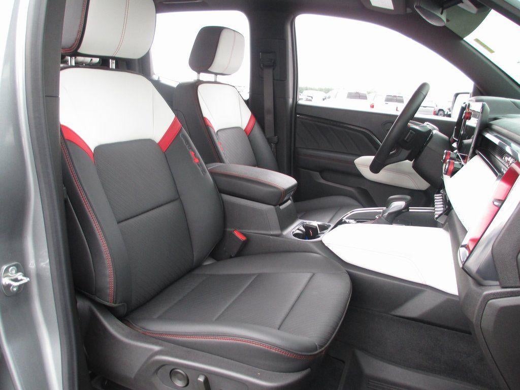 2024 GMC Canyon AT4X