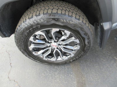2024 GMC Canyon Denali