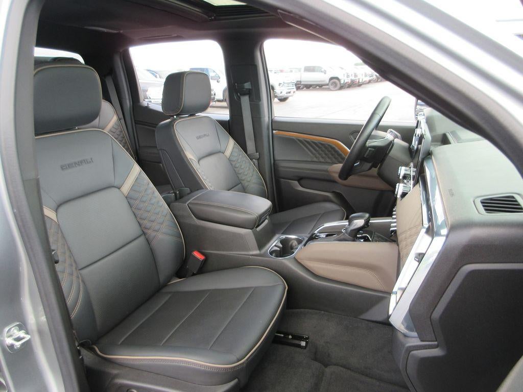 2024 GMC Canyon Denali