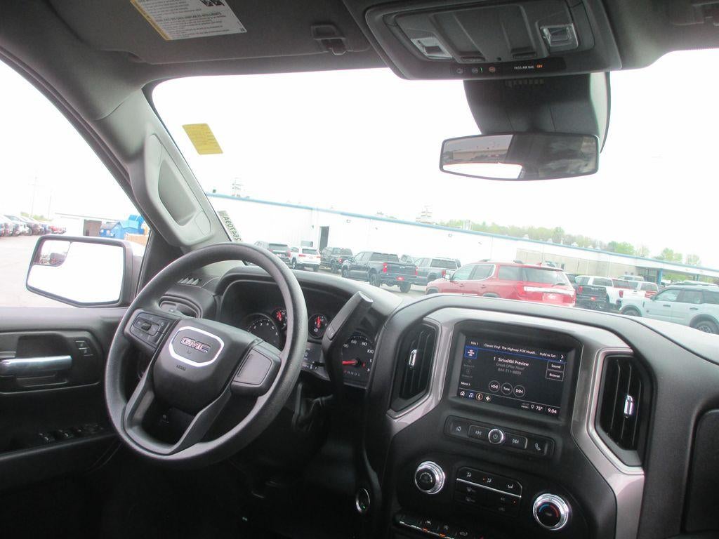 2025 GMC Sierra 1500 Pro