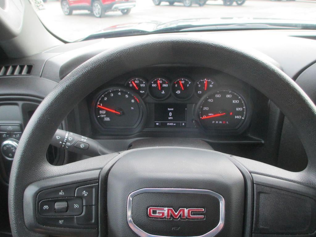 2025 GMC Sierra 1500 Pro