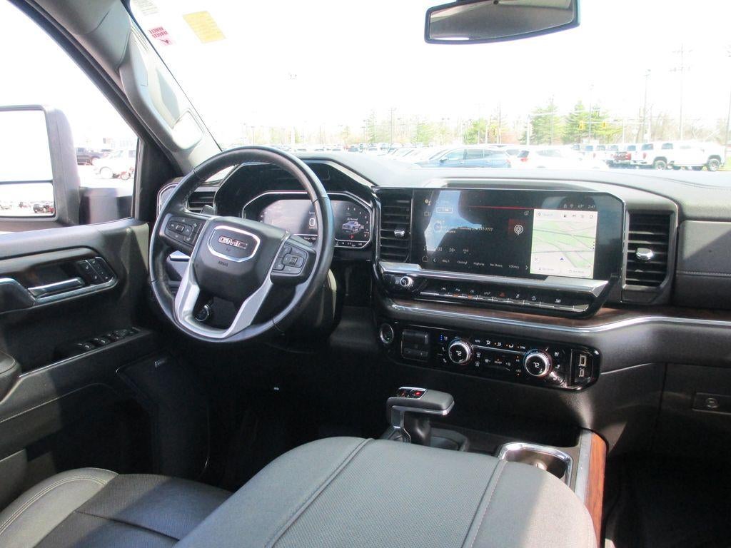 2024 GMC Sierra 1500 SLT