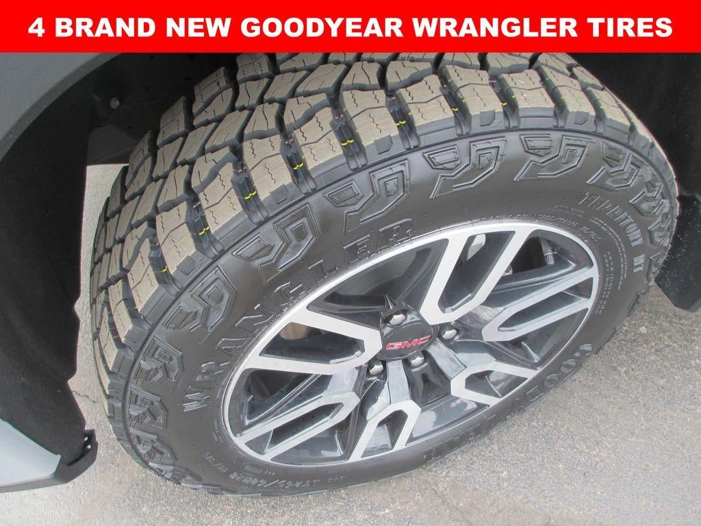 2024 GMC Sierra 1500 AT4