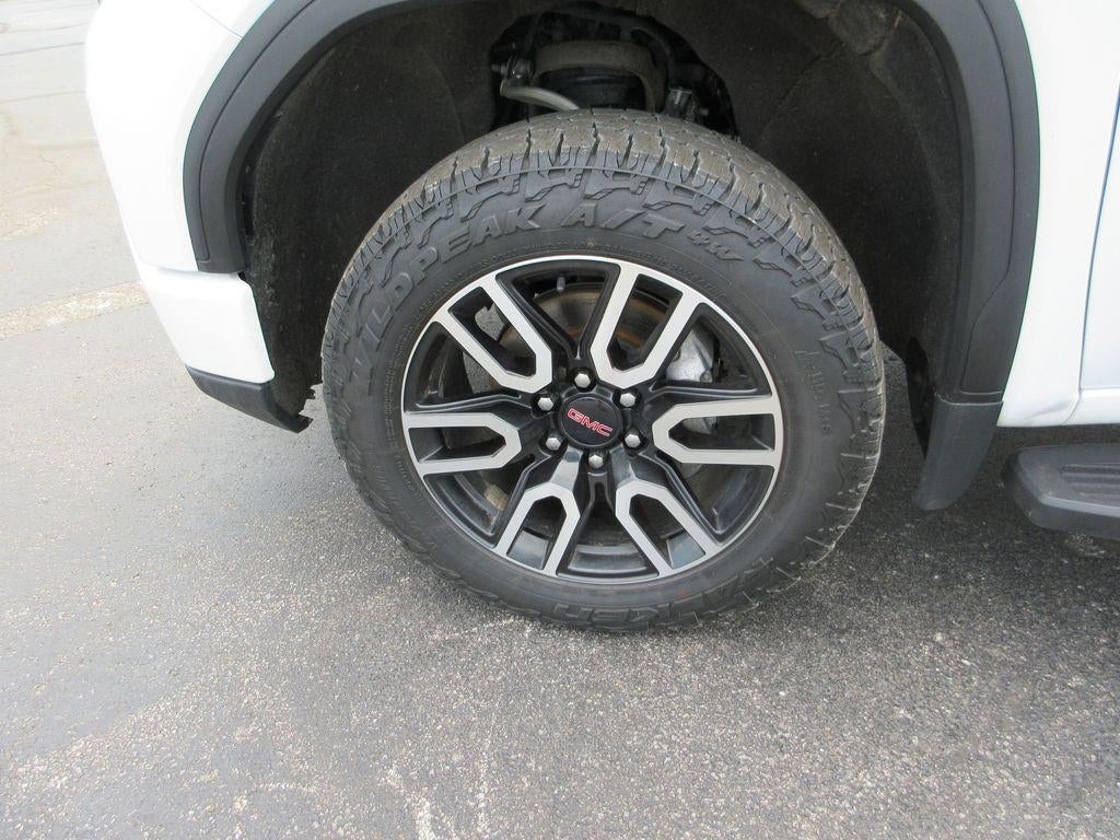 2022 GMC Sierra 1500 AT4