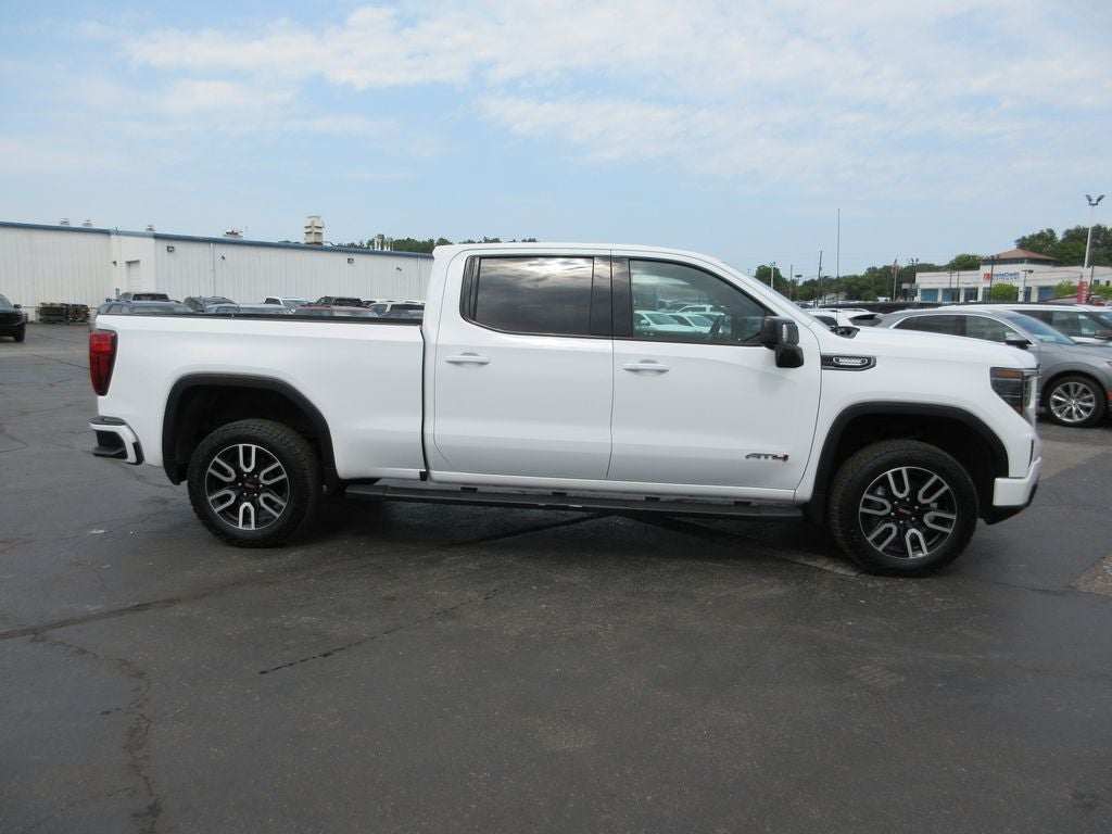 2022 GMC Sierra 1500 AT4