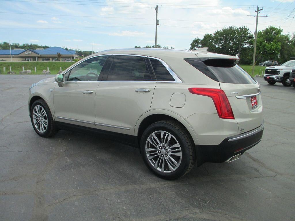 2017 Cadillac XT5 Premium Luxury FWD