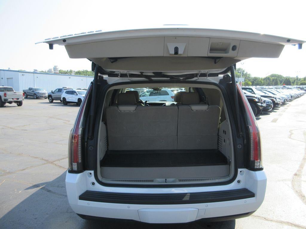 2020 Cadillac Escalade Premium Luxury