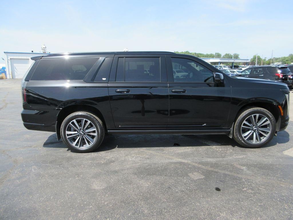 2026 Cadillac Escalade ESV Sport