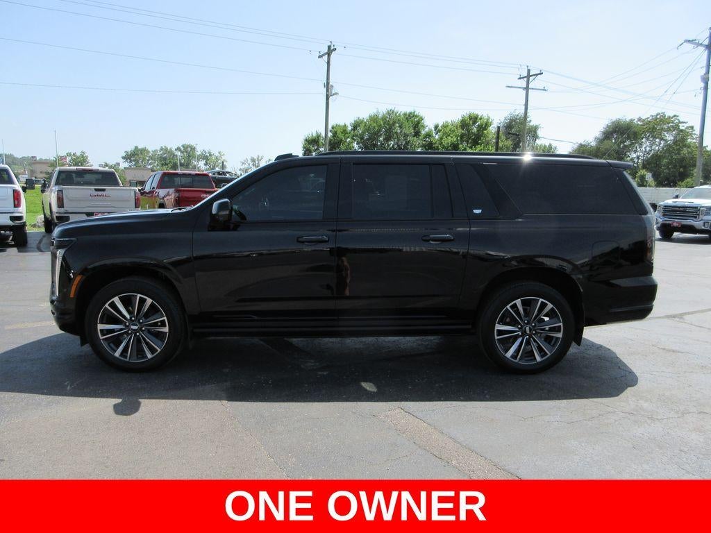 2026 Cadillac Escalade ESV Sport