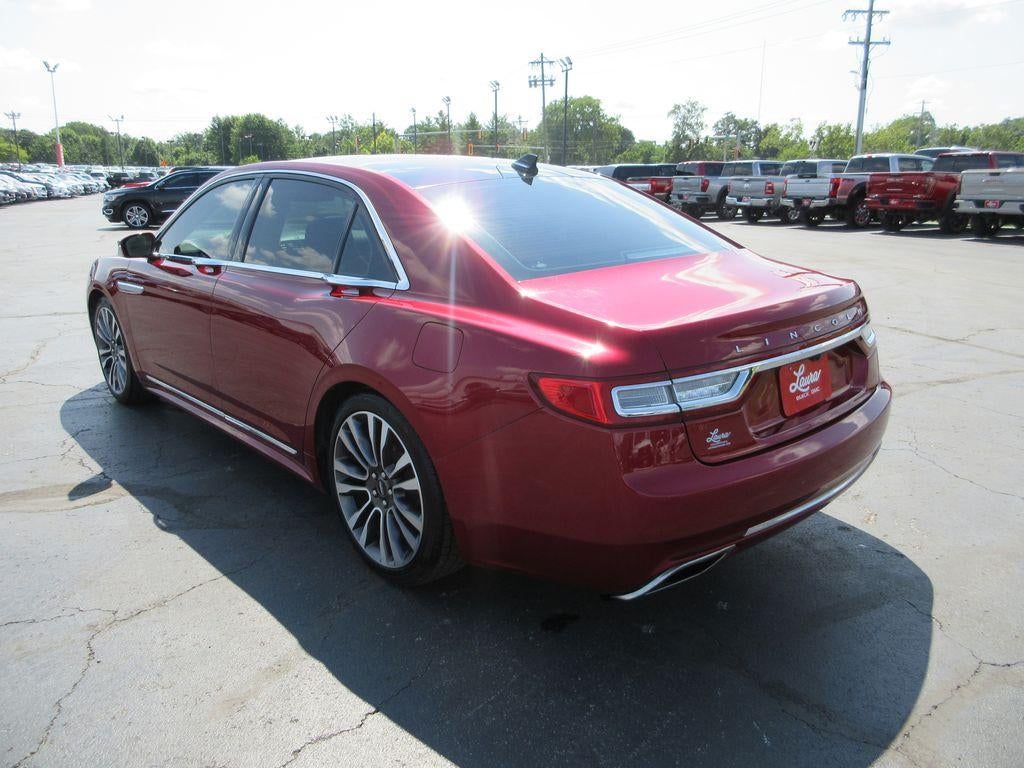 2019 Lincoln Continental Select