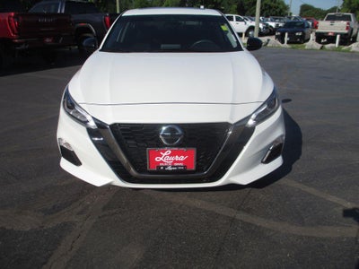 2021 Nissan Altima 2.0 SR