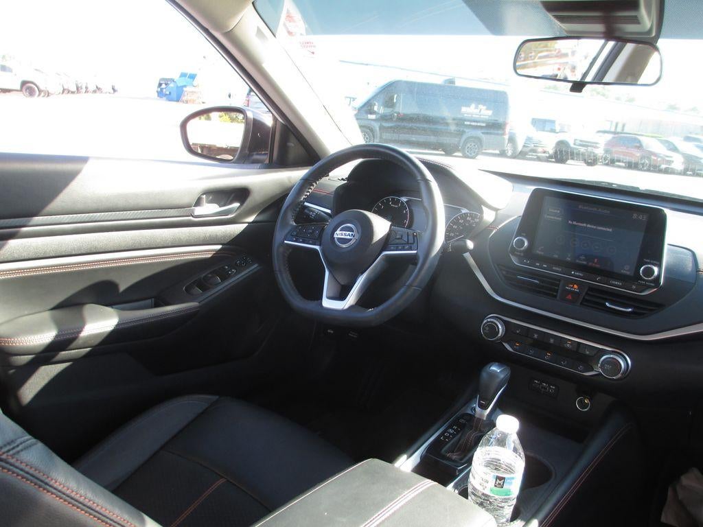 2021 Nissan Altima 2.0 SR