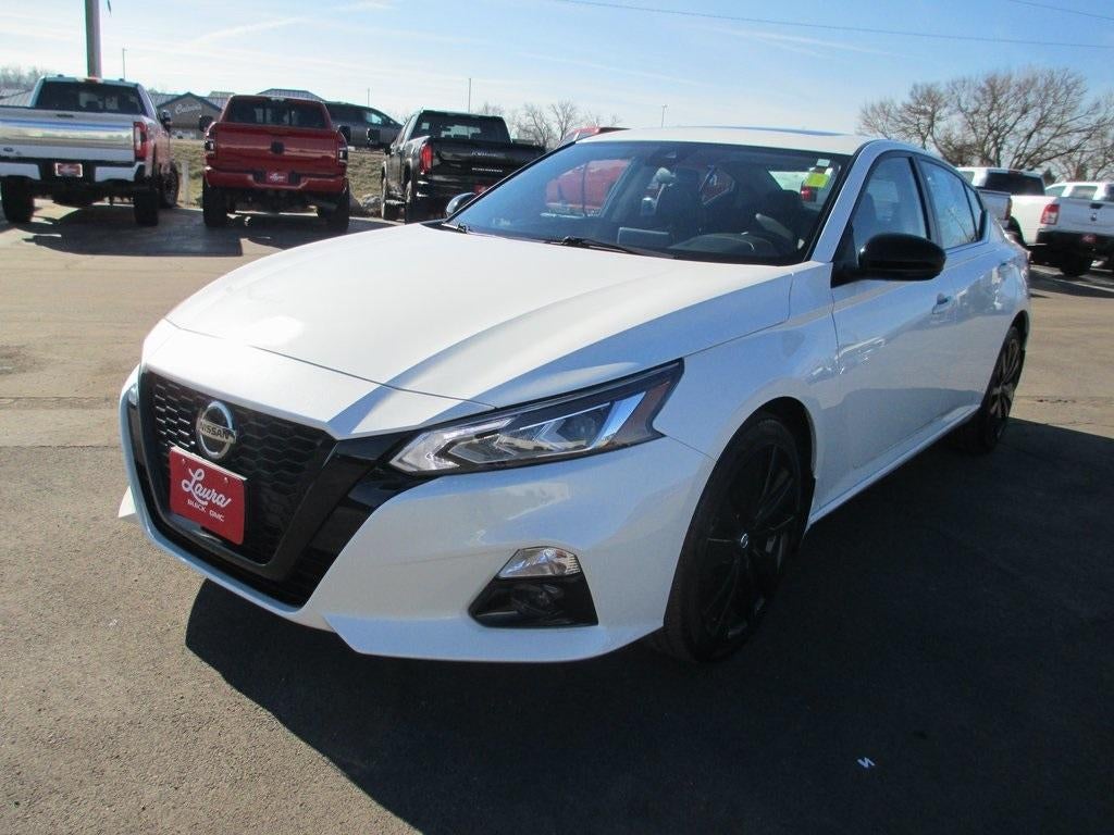 2022 Nissan Altima 2.5 SR