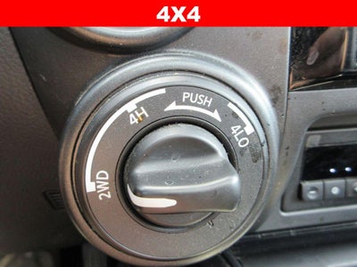2021 Nissan TITAN Crew Cab PRO-4X 4x4