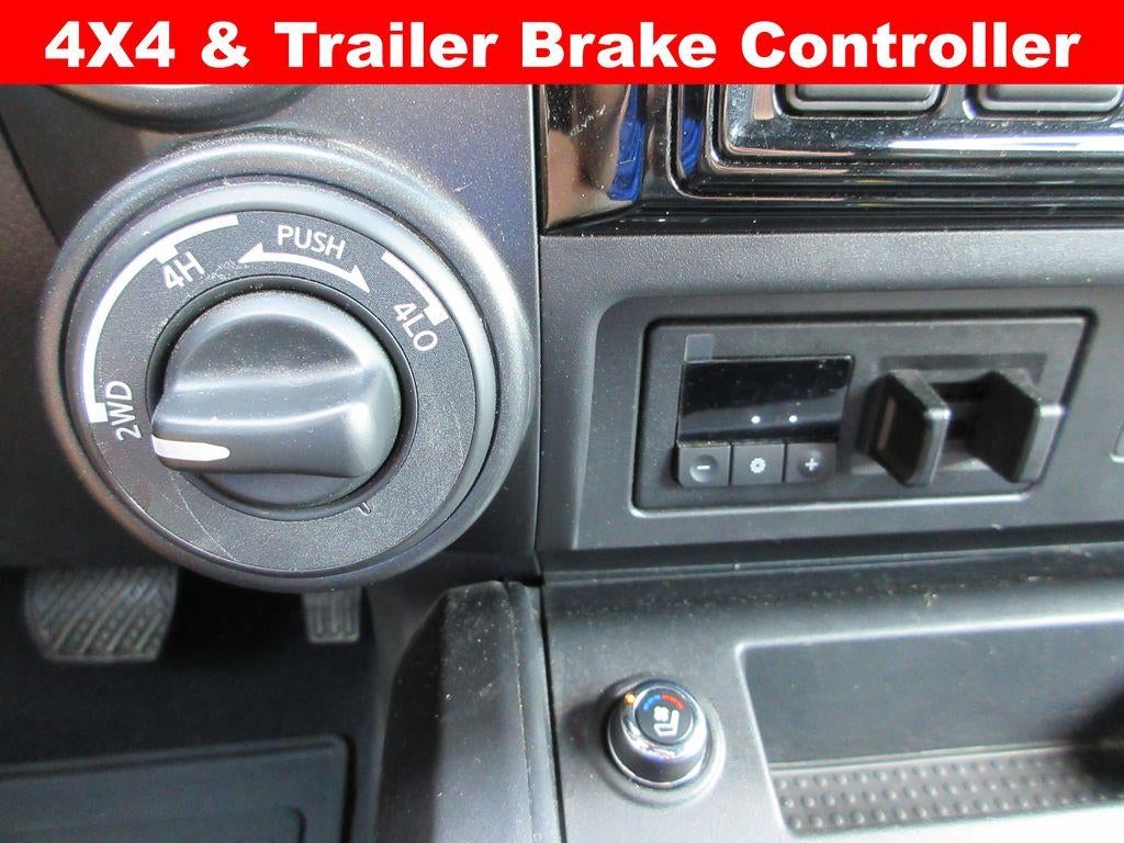 2021 Nissan TITAN Crew Cab PRO-4X 4x4