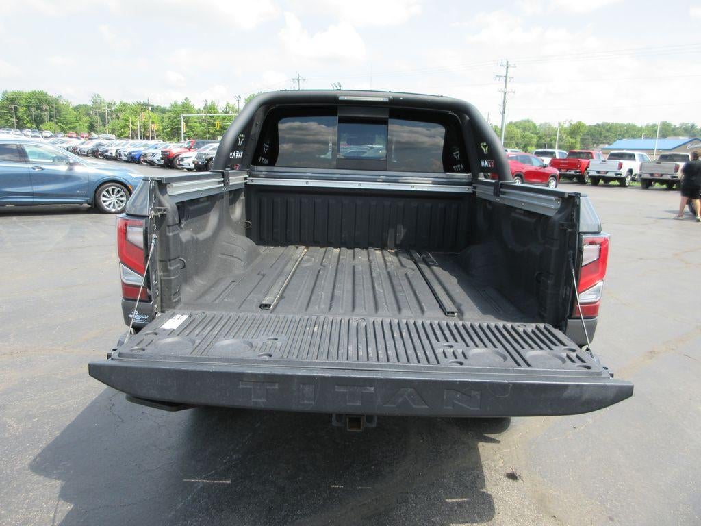 2021 Nissan TITAN Crew Cab PRO-4X 4x4
