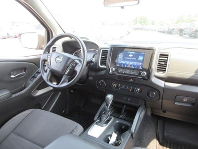 2022 Nissan Frontier Crew Cab SV 4x4