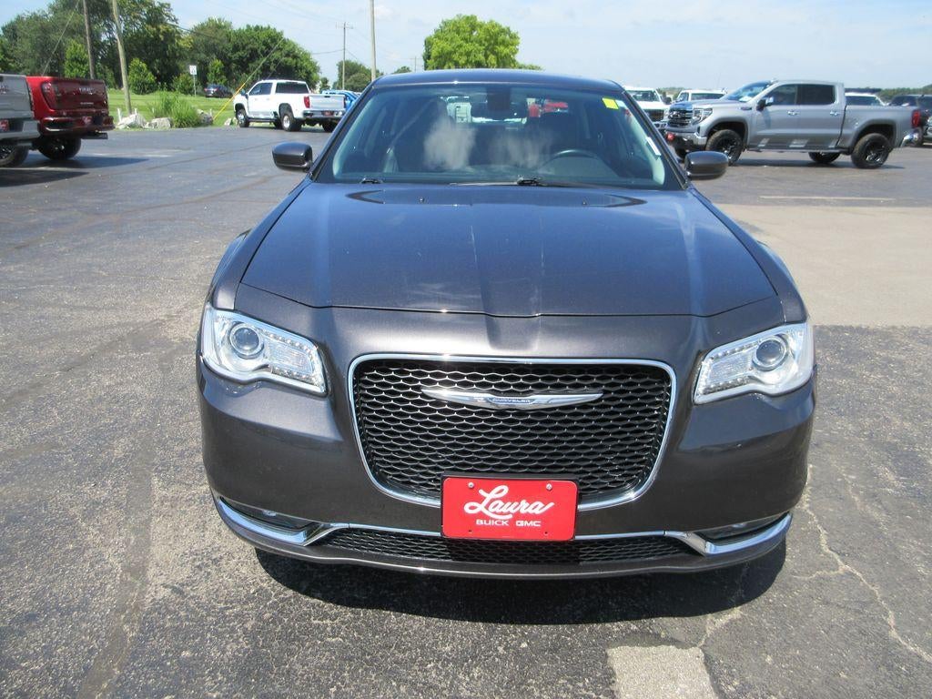 2016 Chrysler 300 Anniversary Edition