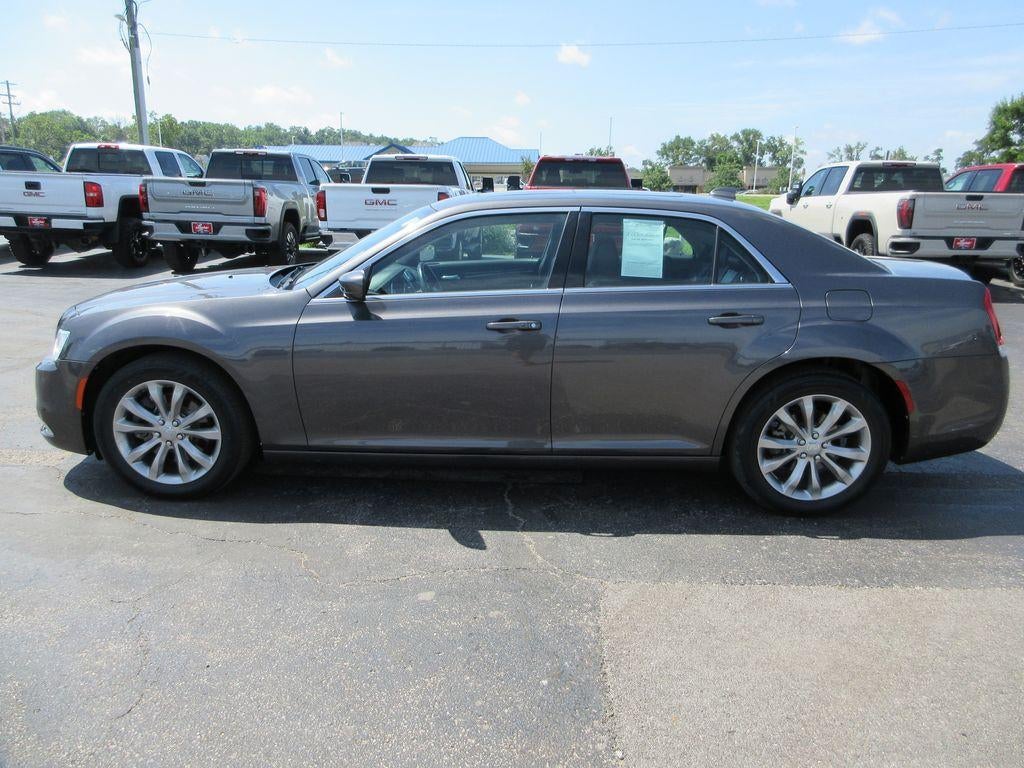 2016 Chrysler 300 Anniversary Edition