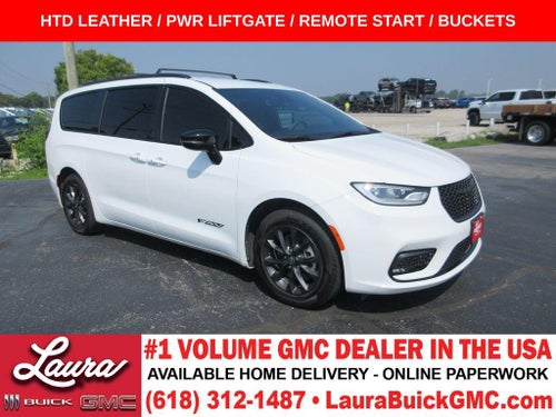 2025 Chrysler Pacifica Select
