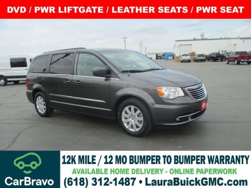 2016 Chrysler Town & Country Touring