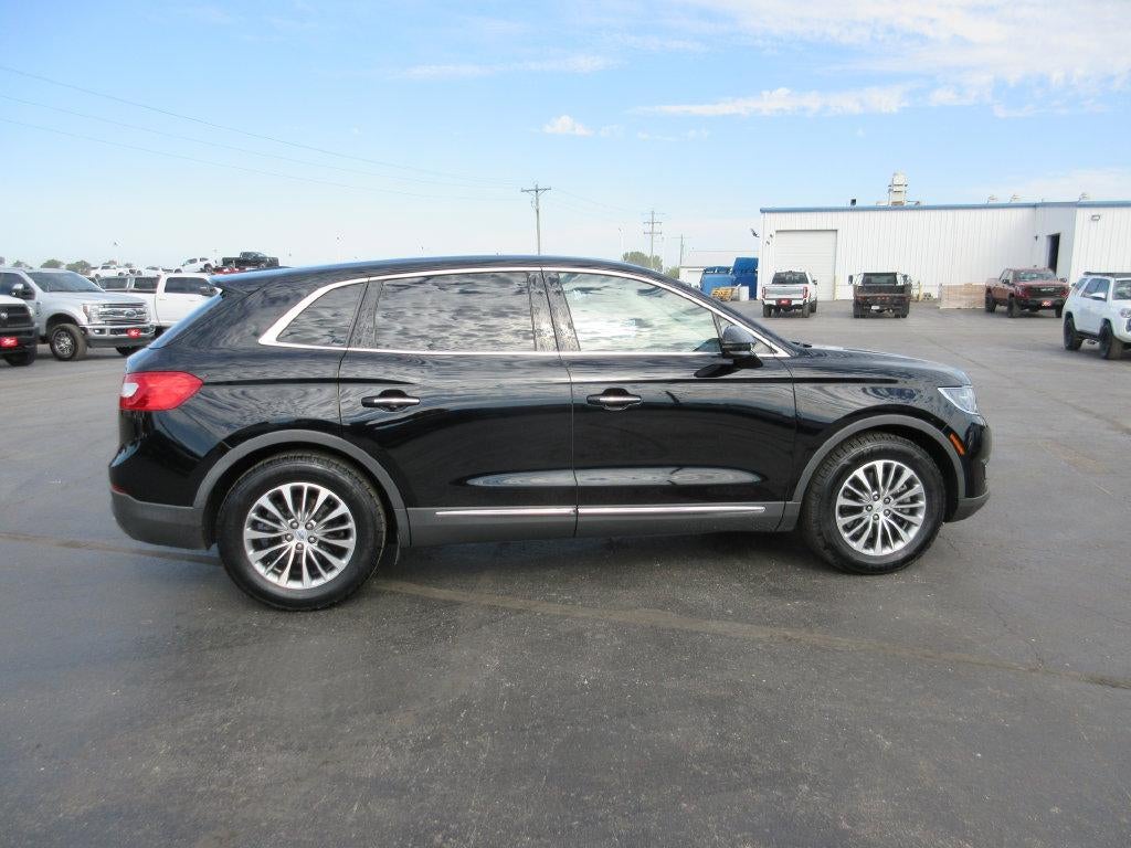 2016 Lincoln MKX Select