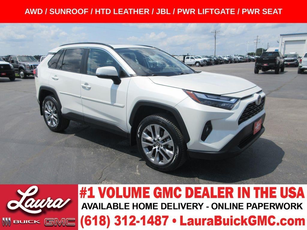 2022 Toyota RAV4 XLE Premium