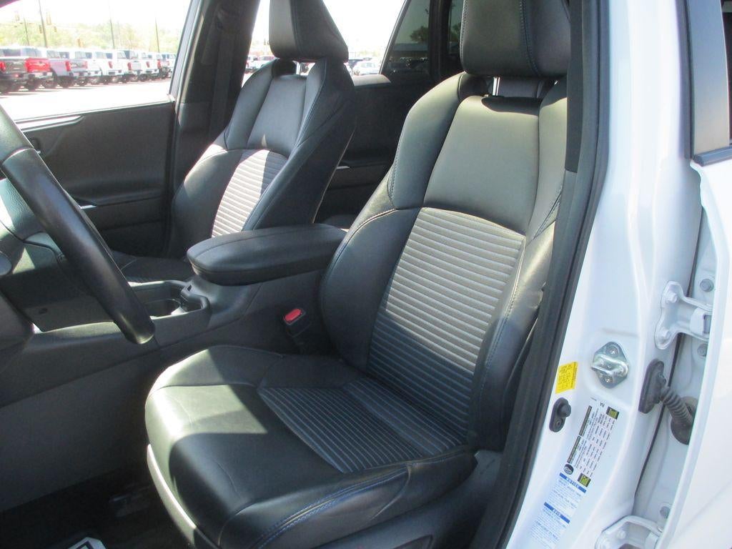 2019 Toyota RAV4 Hybrid XSE