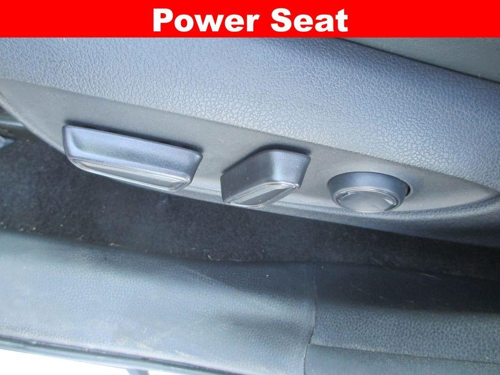 2019 Toyota RAV4 Hybrid XSE