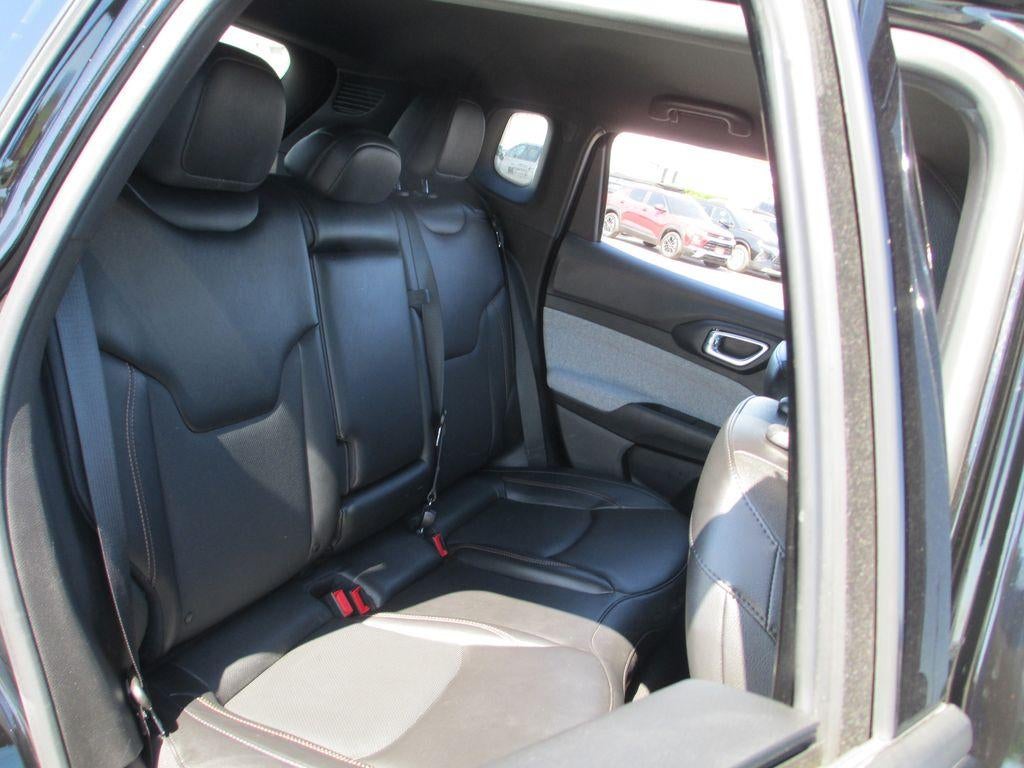 2023 Jeep Compass Latitude Lux