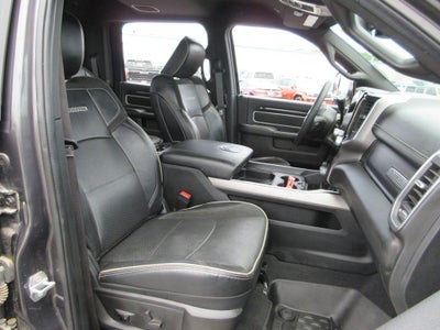 2021 RAM 3500 Laramie Crew Cab 4x4 8' Box