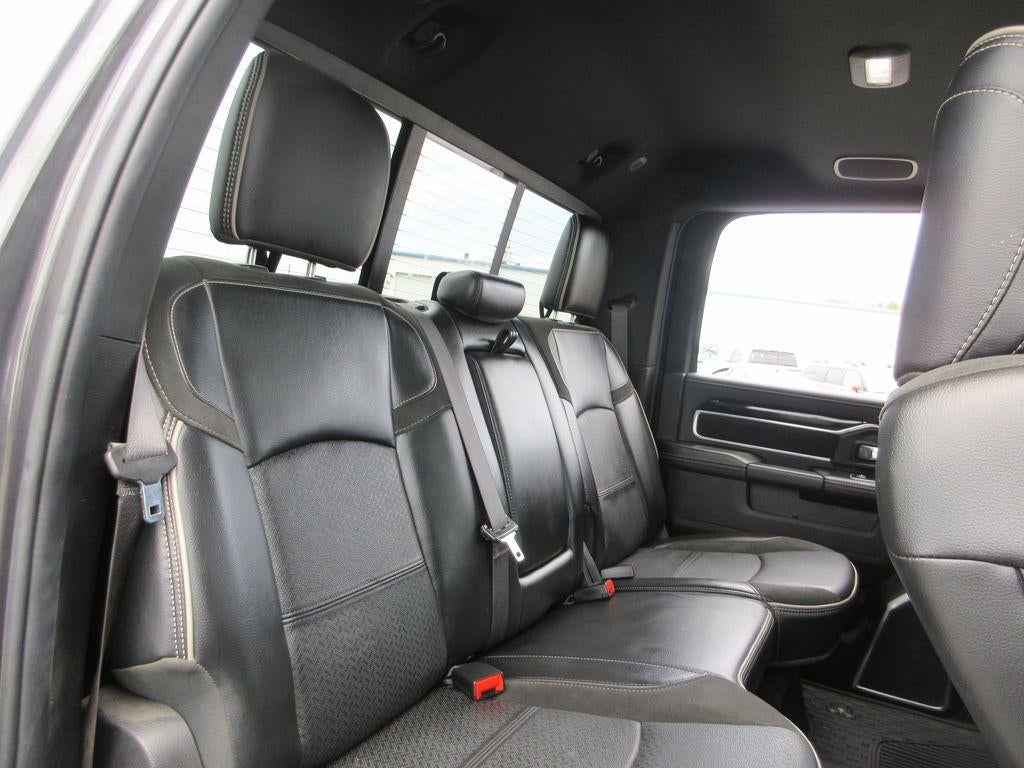 2021 RAM 3500 Laramie Crew Cab 4x4 8' Box