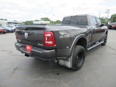 2021 RAM 3500 Laramie Crew Cab 4x4 8' Box