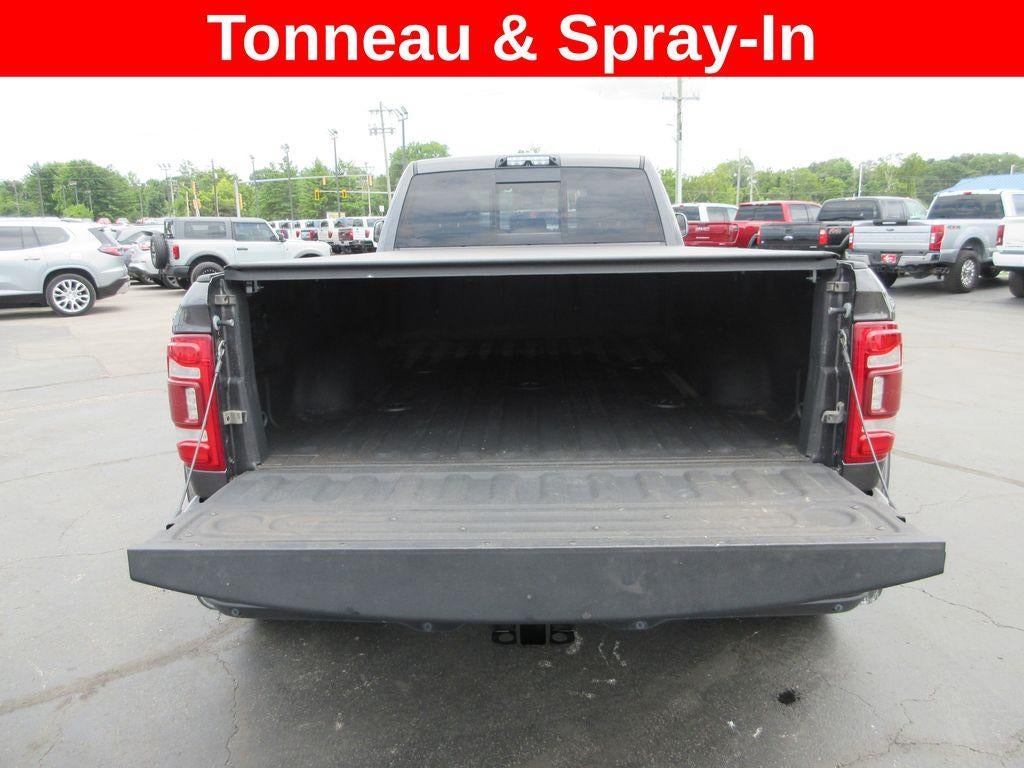 2021 RAM 3500 Laramie Crew Cab 4x4 8' Box