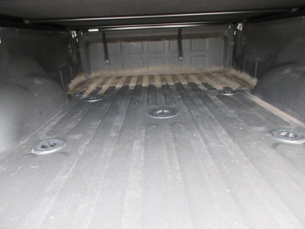 2021 RAM 3500 Laramie Crew Cab 4x4 8' Box