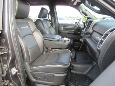 2022 RAM 2500 Laramie Crew Cab 4x4 6'4" Box