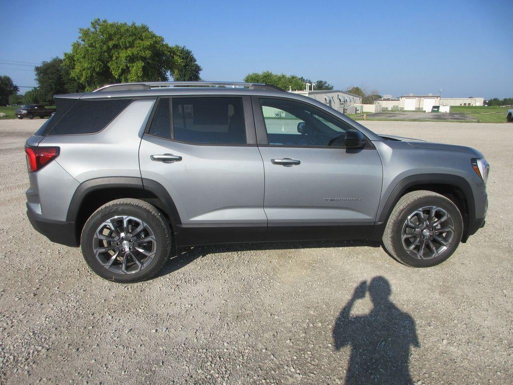 2027 GMC Terrain FWD Elevation