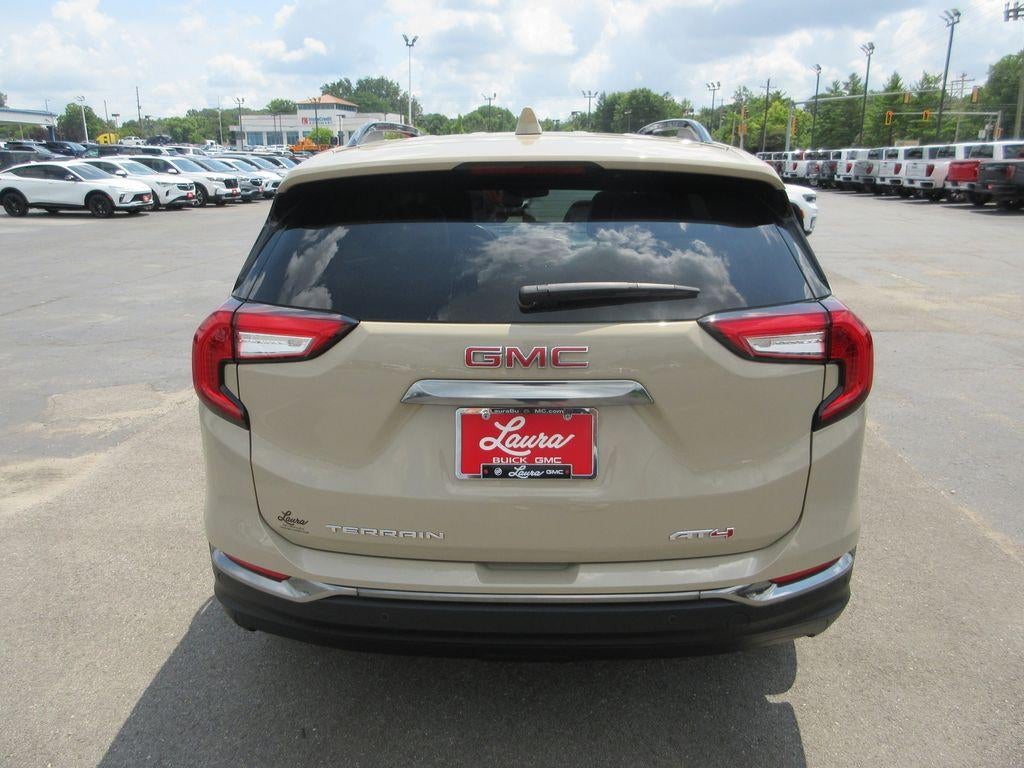 2022 GMC Terrain AT4
