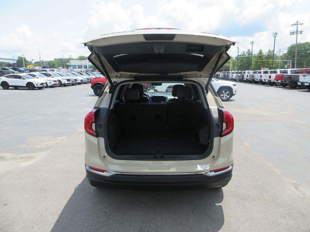 2022 GMC Terrain AT4