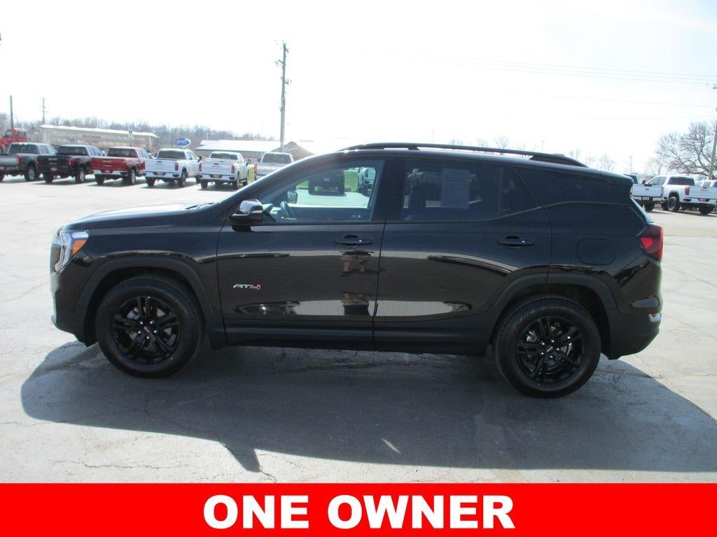 2022 GMC Terrain AT4