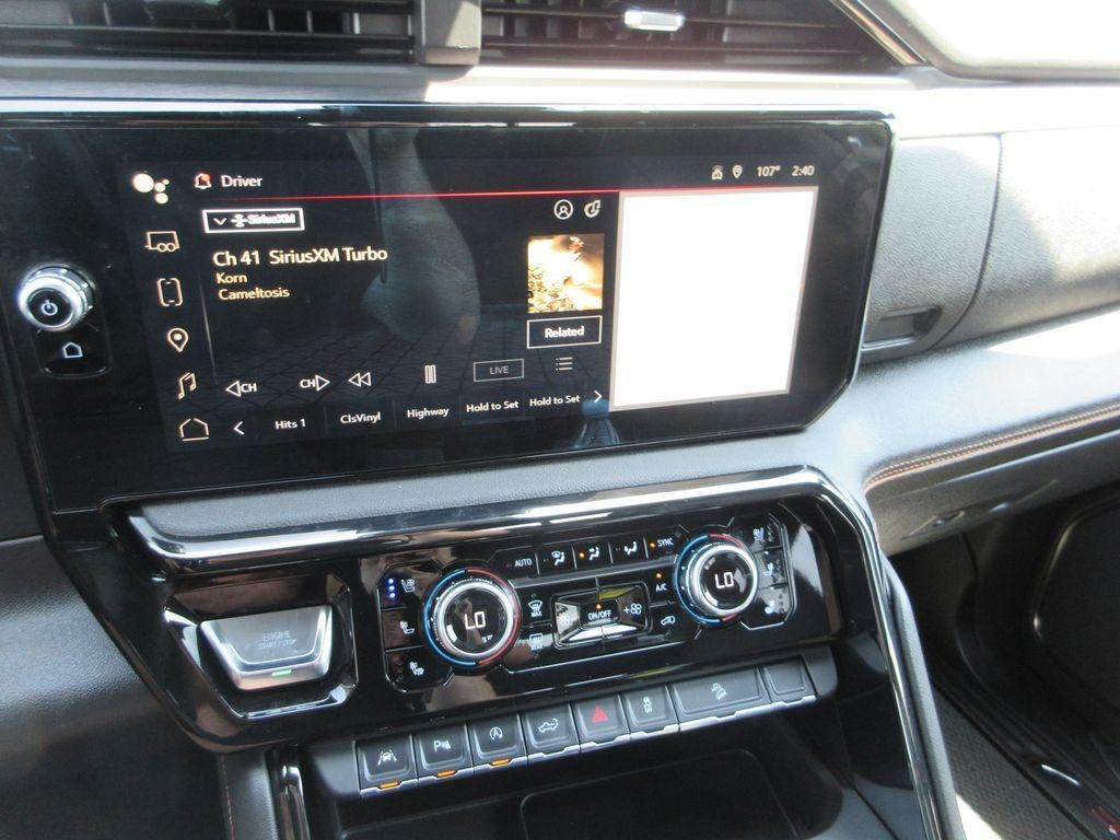 2025 GMC Sierra 1500 AT4