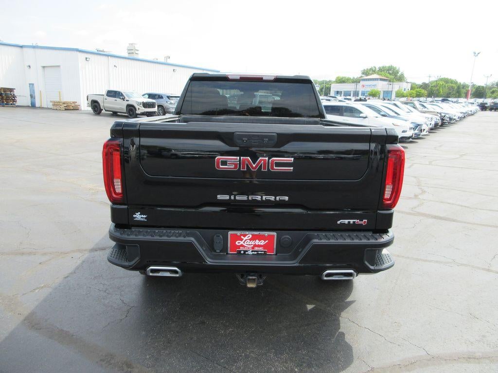 2022 GMC Sierra 1500 AT4