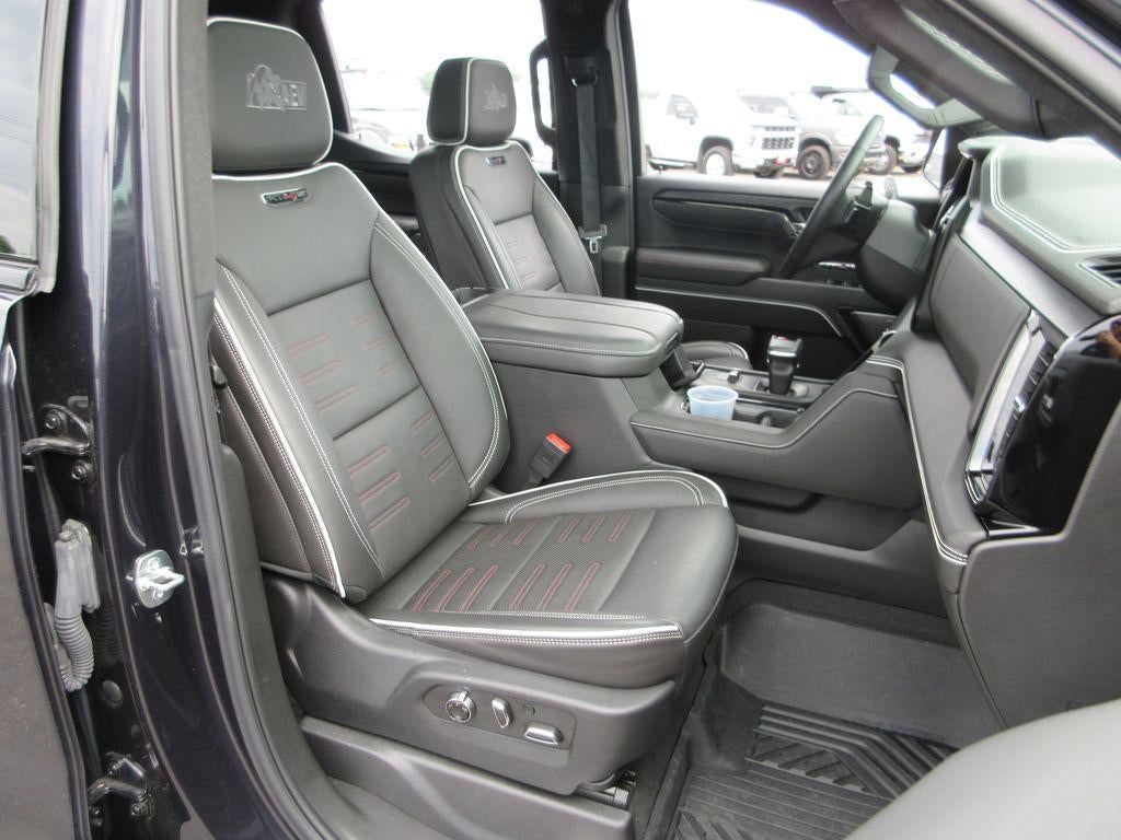 2025 GMC Sierra 1500 AT4X