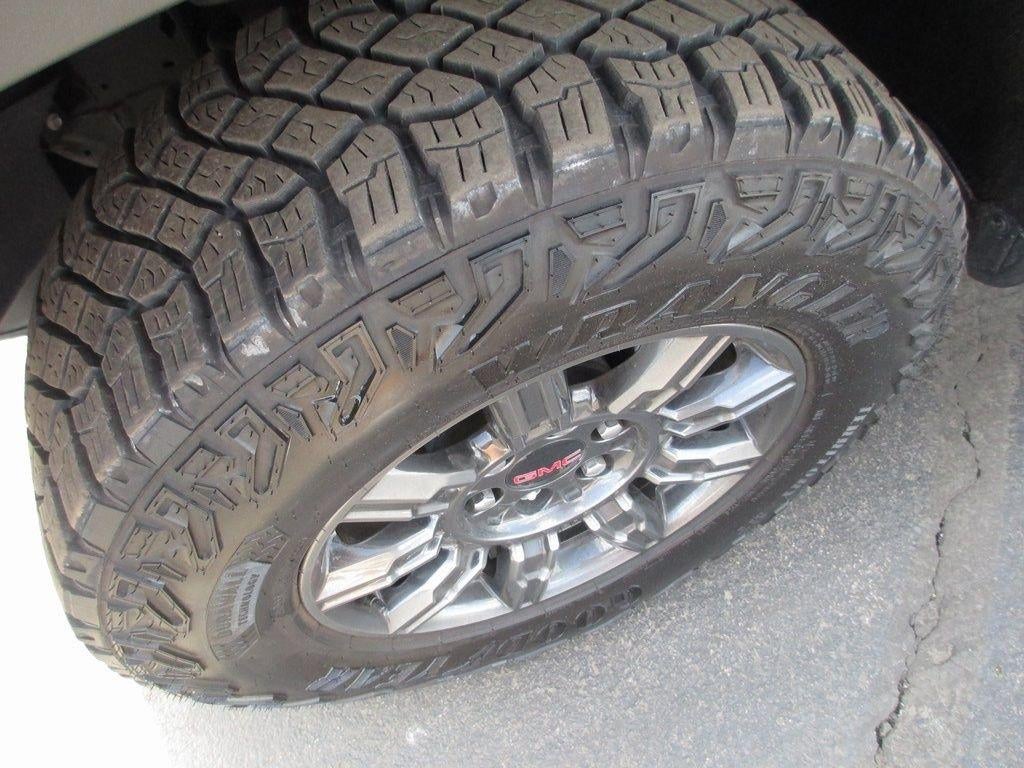 2024 GMC Sierra 1500 AT4X